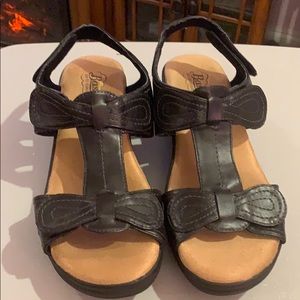 Bass Tabitha Sandals